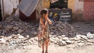 Čovek za dlaku izbegao smrt, selo sravnjeno sa zemljom: Jezivi snimci zemljotresa u Maroku