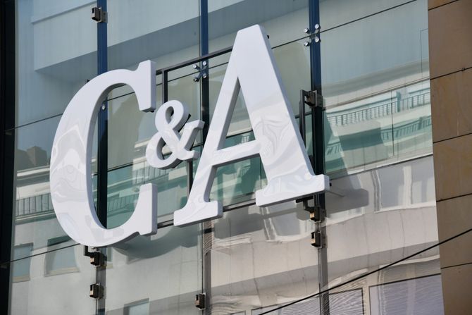 C&A logo