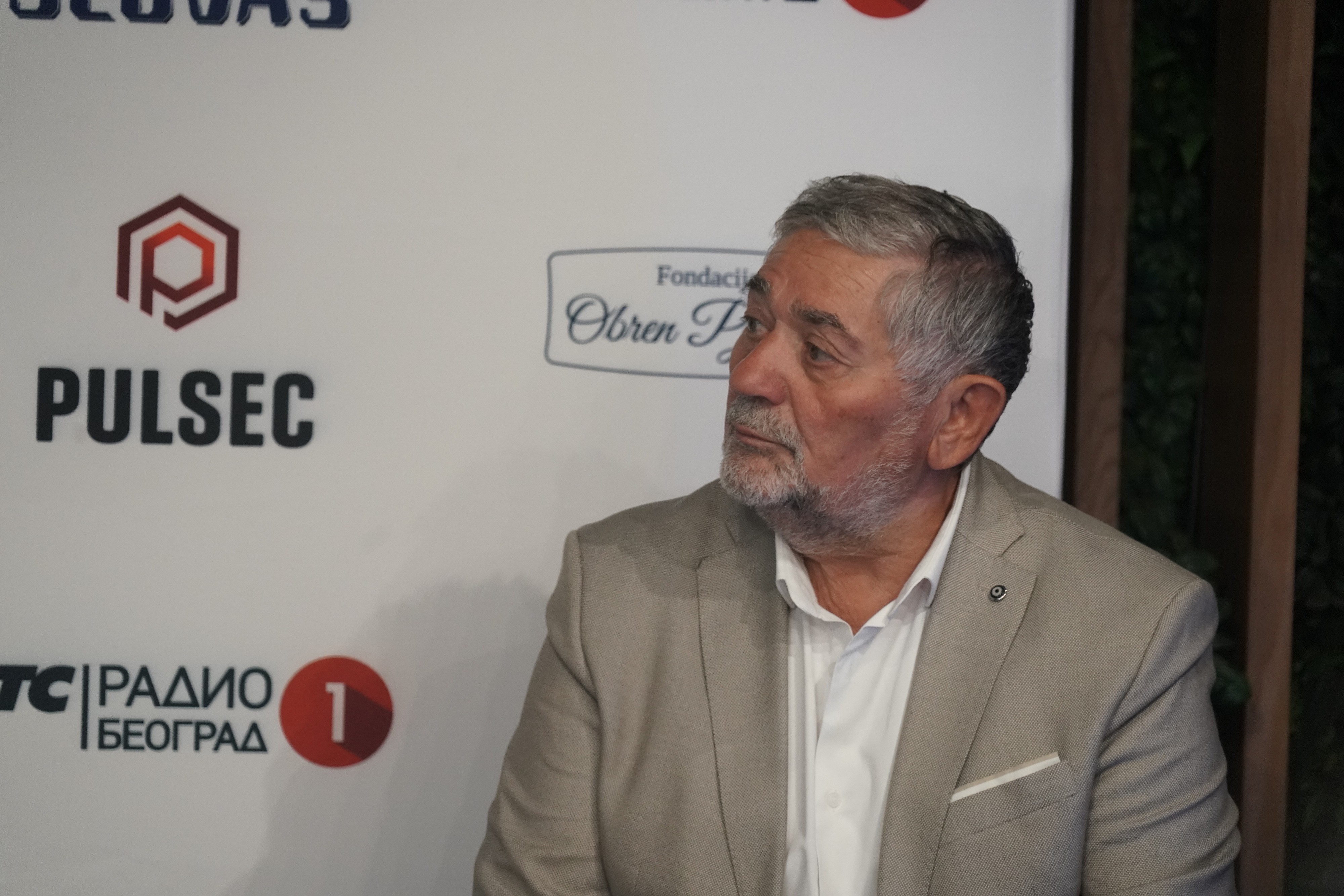 Evo u šta je Radiša Urošević uložio ogromne pare, obezbedio se za ceo život: "Imamo tri lokala i zgradu..."