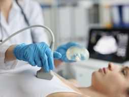 Operacija grudi, plastična operacija