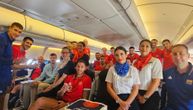 KSS objavio najlepšu fotografiju iz aviona iz Manile: Srebrni momci sa Borišom i osmehom na licu kao porodica