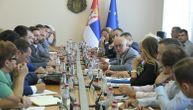 Vesić sa beogradskim opštinama: Prijave građana za priključke na infrastrukturu završiti brzo i efikasno