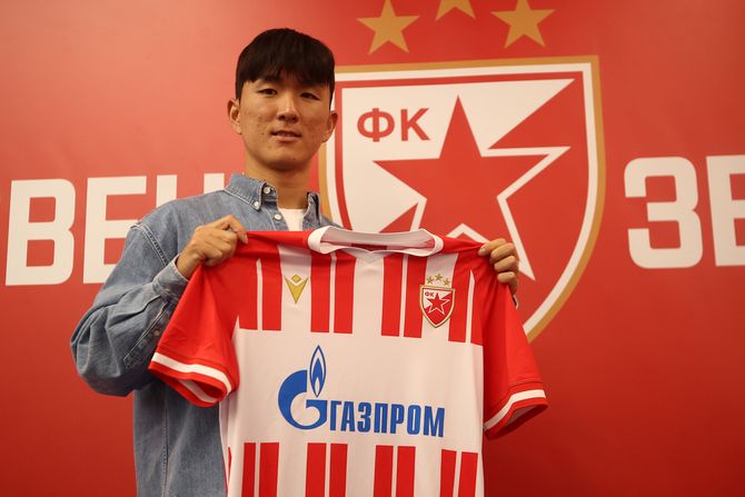 Hvang In Beom, FK Crvena zvezda