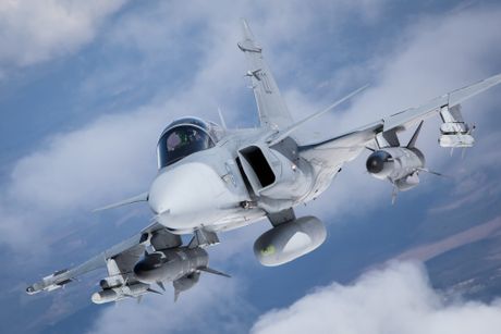 SAAB GRIPEN borbeni avion