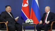 Kruži snimak telohranitelja Kim Džong Una: Napravio neočekivani potez krpom pre sastanka s Putinom