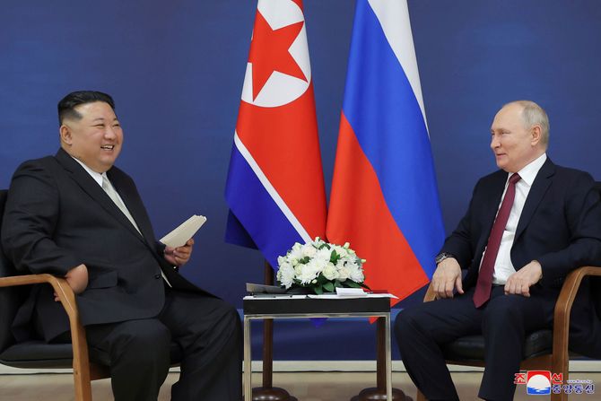 Kim Džong Un Vladimir Putin kosmodrom Rusija