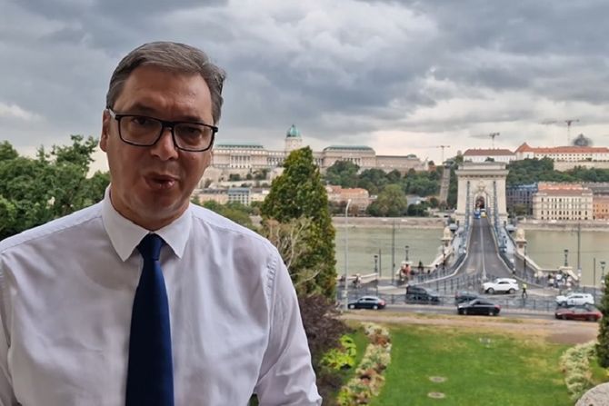 Aleksandar Vučić, Brisel