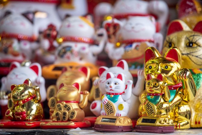 Maneki-neko mačke