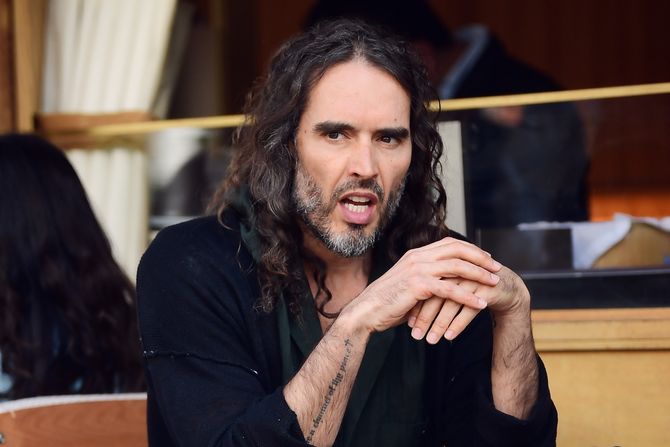 Russell Brand Rasel Brend Russell Brand Rasel Brend