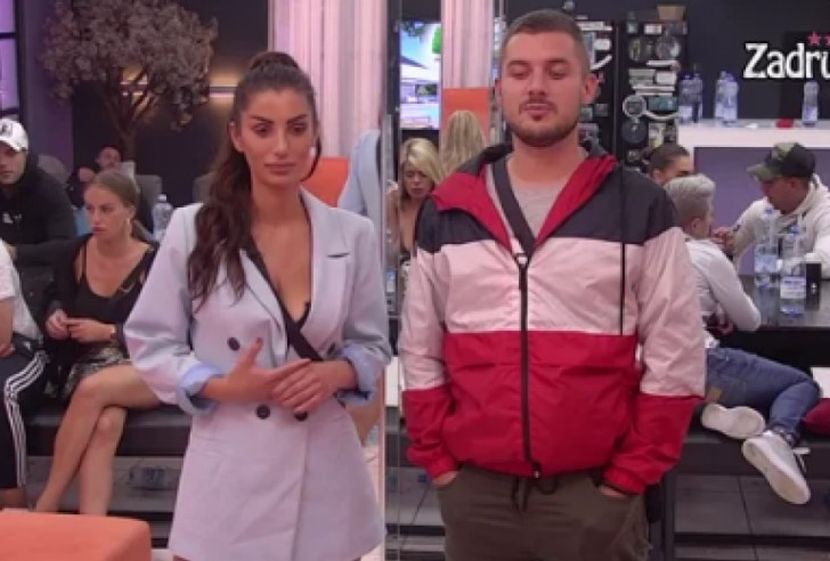 Pevač javno varao ženu, ljubavnici otvorio sajt za odrasle da zarađuju od njenih slika: Sad im uništen biznis