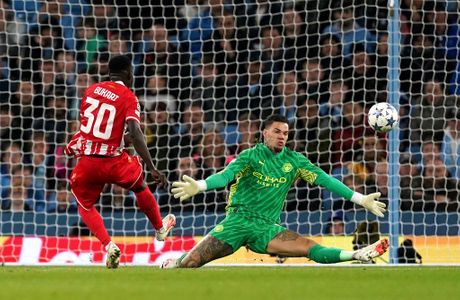 Liga šampiona Mančester Siti Crvena Zvezda Liga šampiona Mančester Siti Crvena Zvezda
