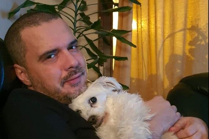 Bojan Tomović Bojan Tomović