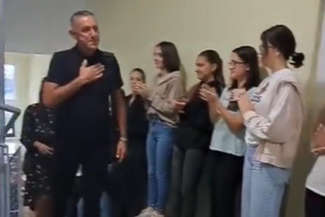 Ispraćaj profesora, Sremska Mitrovica Ispraćaj profesora, Sremska Mitrovica