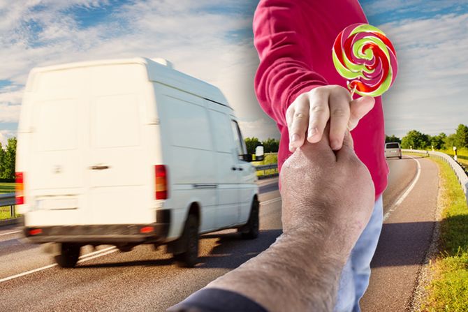 Beli kombi dete bombona bombone deca otmica lizalica otmičar Beli kombi dete bombona bombone deca otmica lizalica otmičar