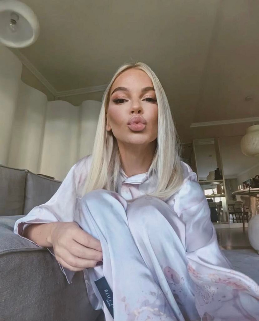 "Naše bogatstvo se proširilo!" Nataša Bekvalac se oglasila iz porodičnog doma, zbog ovoga joj svi čestitaju