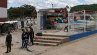 Zoo vrt, bazen, dečije igralište: Unutrašnjost zatvora u Venecueli koji su od kriminalaca preuzeli policajci