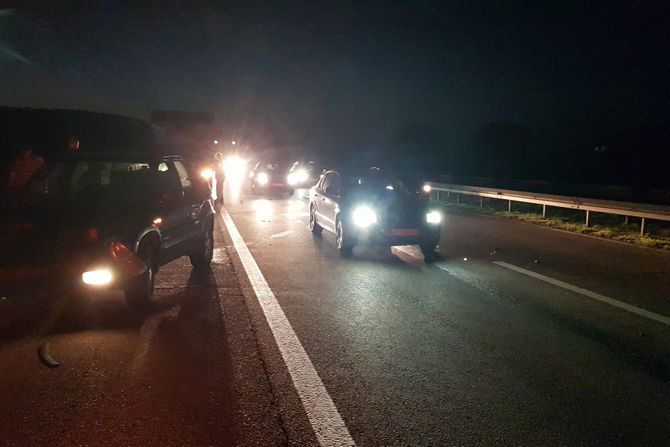 Teška saobraćajna nesreća na autoputu Beograd Niš Bagrdanski tesnac