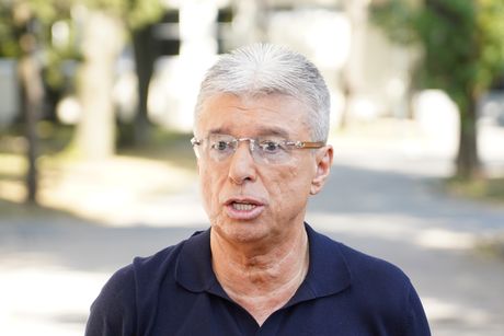 Saša Popović Saša Popović