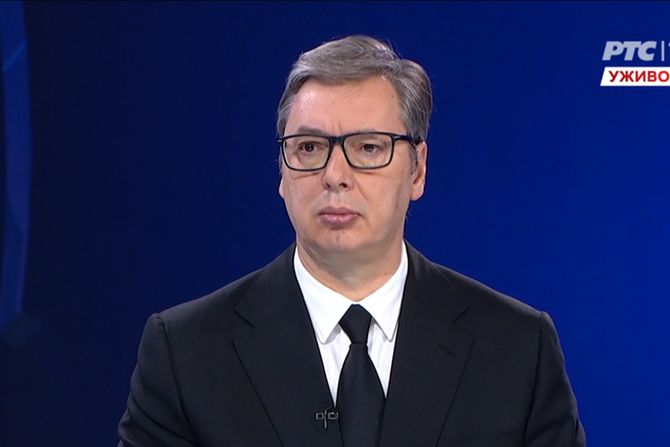 Vučić o visokim cenama nafte: Imamo najveće akcizno opterećenje, videćemo šta država može da preduzme