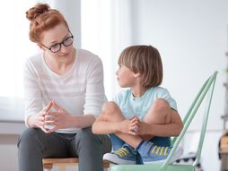 racisoidno roditeljstvo dete majka