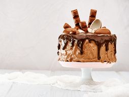 kinder bueno, torta, poslastivca, slatkiš, desert