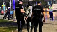 Incident tokom nesreće na Trgu: Prolaznik šetao po srči, vređao policiju, pa ga uhapsili