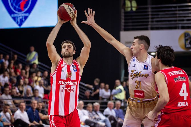 Majk Tobi KK Crvena zvezda - KK Igokea