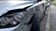 Jutro nakon karambola na Vračaru: Vozila uništena, na jednom odvaljen i branik