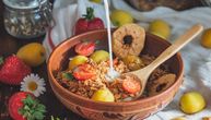 Granola, recept za ukusan i zdrav doručak koji je gotov za 20 minuta