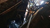 Potresne slike s mesta nesreće kod Venecije: Autobus pao s nadvožnjaka, pa se zapalio, tela ugljenisana