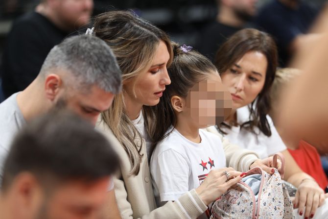 Jelisaveta Teodosić Orašanin dete blur