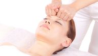 Korugi masaža u 7 koraka za prirodno podizanje lica: Japanska metoda podmlađivanja