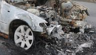 Golf 6 izgoreo na auto-putu kod Kaknja: Snimak obišao region, plamen progutao vozačevo mesto