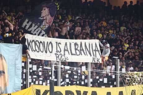 AEK: Ti što su to napisali NEĆE VIŠE NIKAD ući na naš stadion Fk-aek-kosovo-je-albanija-2-460x0