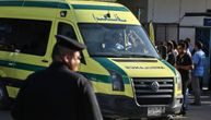 STRAVIČAN UDES U EGIPTU Minibus pun putnika upao u kanal: Među žrtvama veliki broj dece
