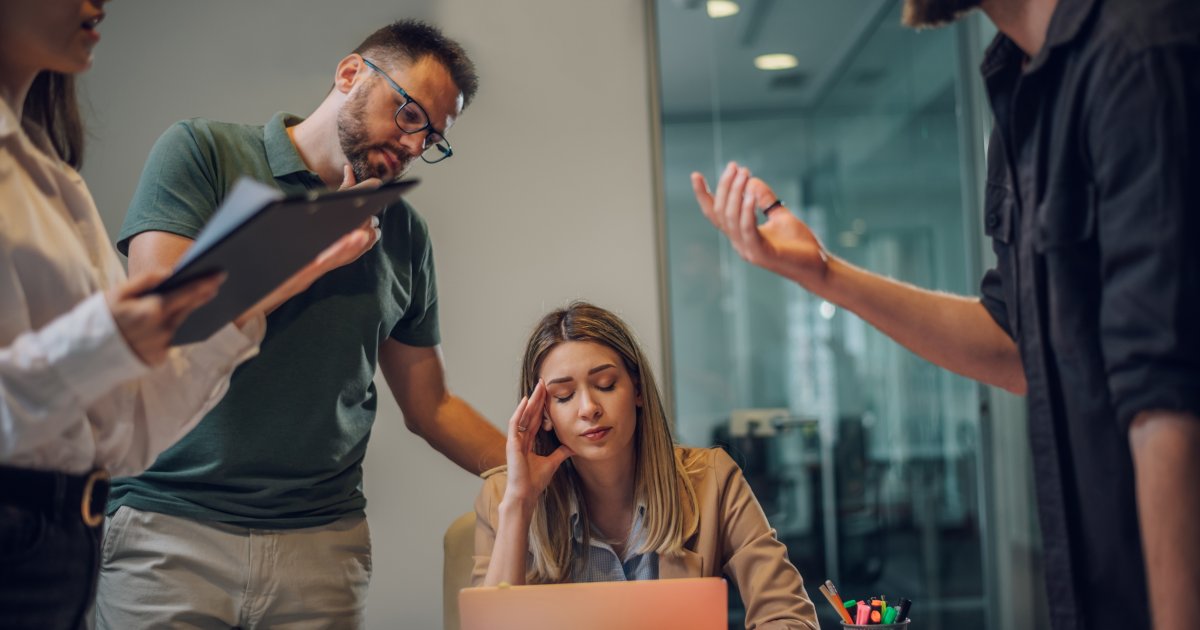 U Srbiji na rad češće dolaze muškarci nego žene: U 2023. izdato više od 50.000 radnih dozvola, najviše Rusima U Srbiji na rad češće dolaze muškarci nego žene: U 2023. izdato više od 50.000 radnih dozvola, najviše Rusima