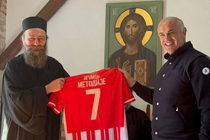 Hilandar, FK Crvena zvezda