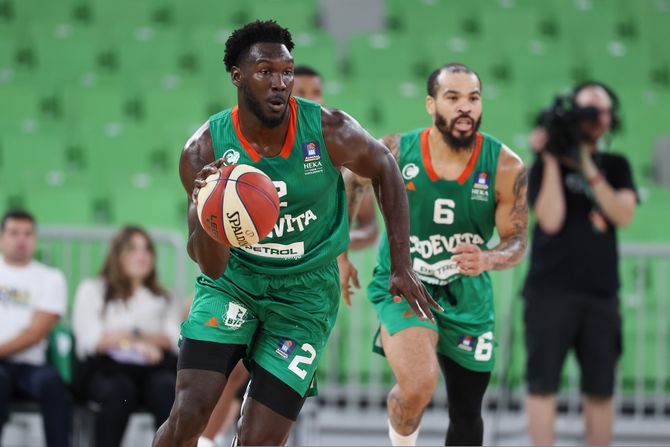 KK Cedevita Olimpija - KK Split, ABA liga KK Cedevita Olimpija - KK Split, ABA liga