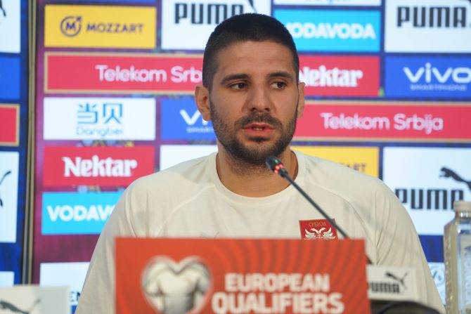 Konferencija za medije, selektor Dragan Stojkovic Piksi, Aleksandar Mitrovic