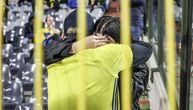 Jezive scene u Briselu: Navijači Švedske i Belgije još na stadionu, plaču i tuguju posle brutalnih ubistava
