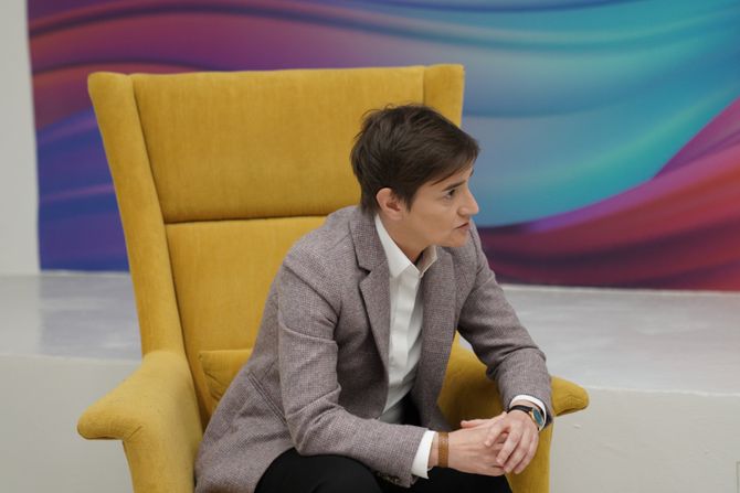 Tirana Ana Brnabić