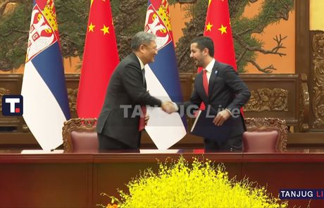 Predsednik Vučić se sastao u Pekingu sa predsednikom Kine Si Đinpingom