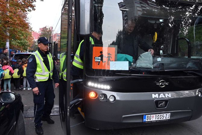 Uprava saobraćajne policije, kontrola autobusa
