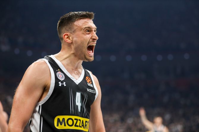 KK Partizan - KK Barselona KK Partizan - KK Barselona