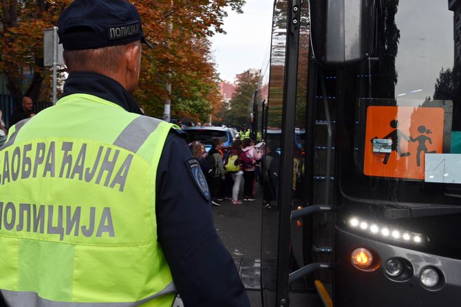 Uprava saobraćajne policije, kontrola autobusa