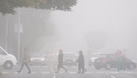 Jutros se od magle se ne vidi ni prst pred okom: Vozači, poseban oprez na ovim delovima puta