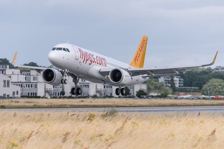 Avion Pegasus Airlines Airbus A320