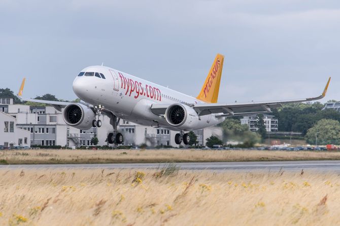 Avion Pegasus Airlines Airbus A320