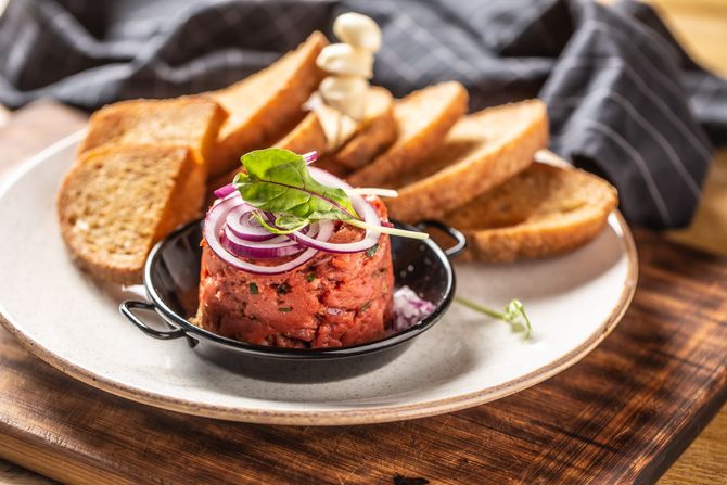 tartar biftek, tartar, biftek, recept, hrana, ručak