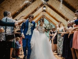 venčanje, svadba, mladenci, veselje, venčanica